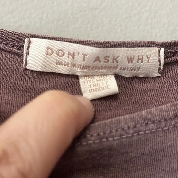 Distressed Purple Cropped T-Shirt - Picture 2 of 3